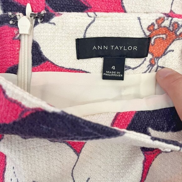 Ann Taylor Floral Hibiscus Lined Textured Spring Summer Pencil Straight Skirt - Picture 7 of 9